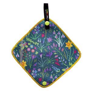 Floral pee cloth